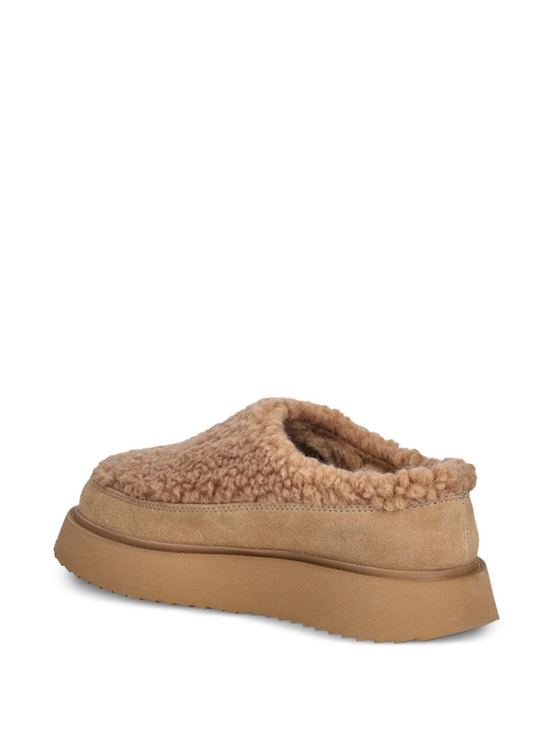 Curly Micro slippers 3
