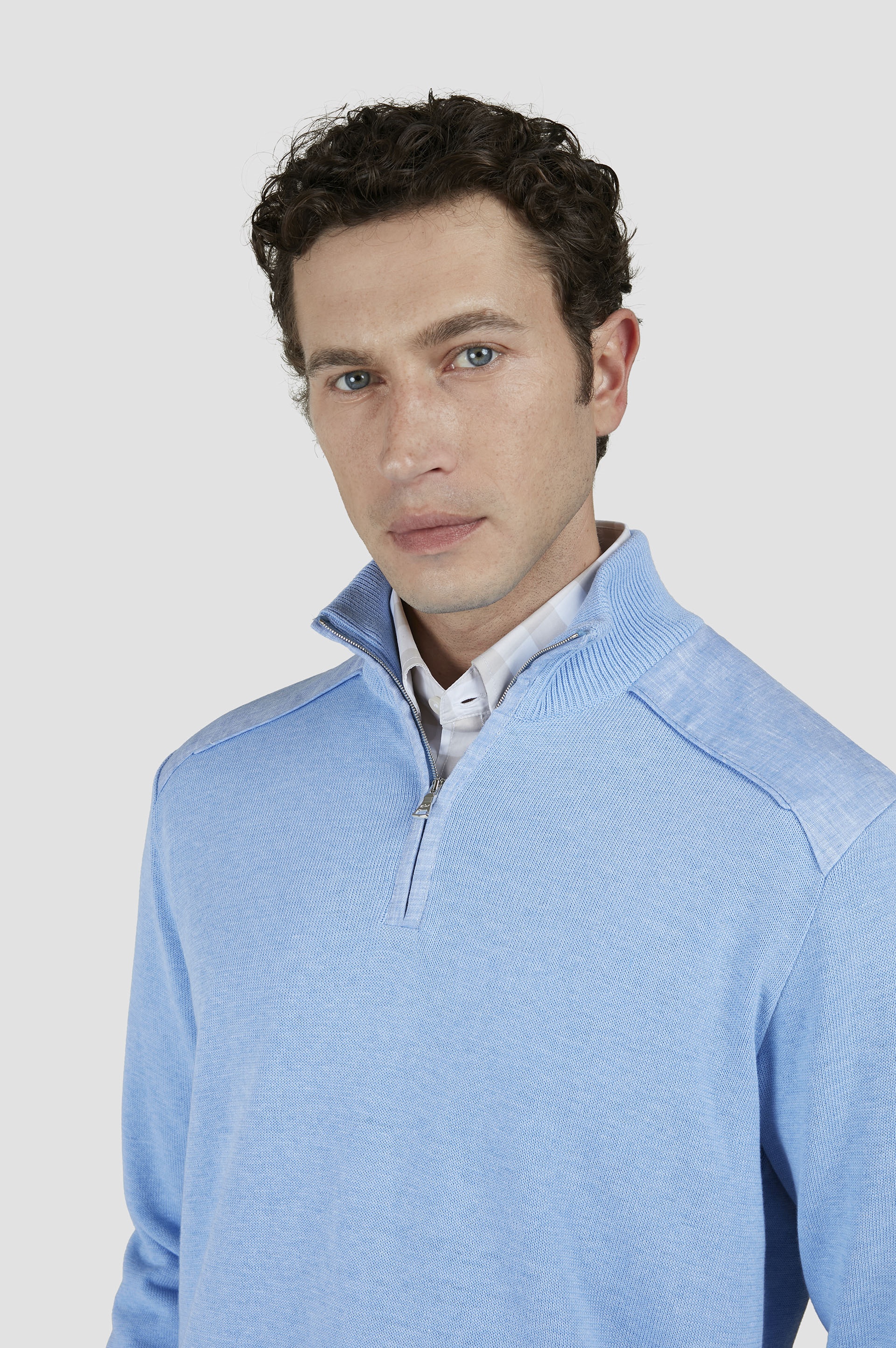 SWEATER IN FRESH COTTON WITH CONTRASTING LINEN DETAILS - 4