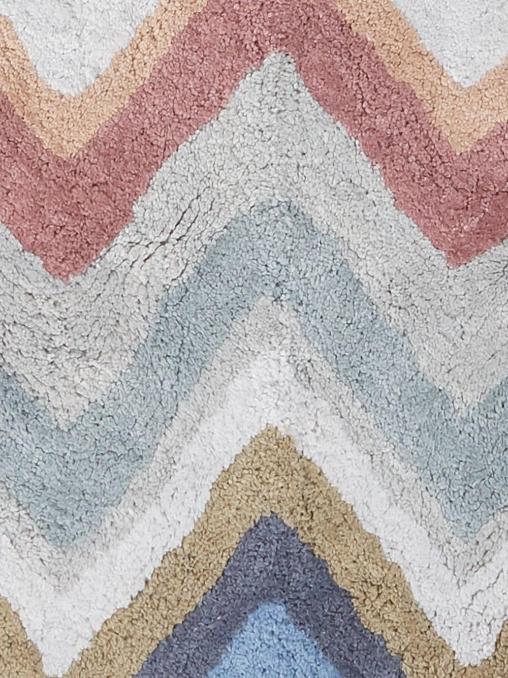 Amone chevron-print bath mat - 2