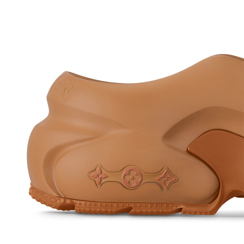 LV Shark Clog 3