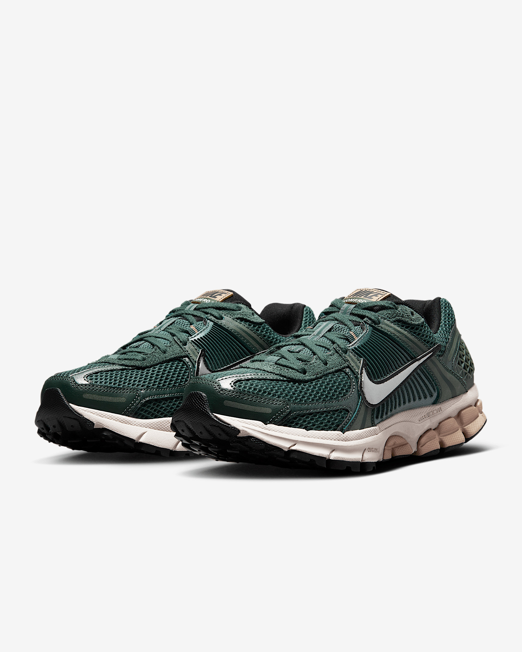 Nike Zoom Vomero 5 Women's Shoes - 5