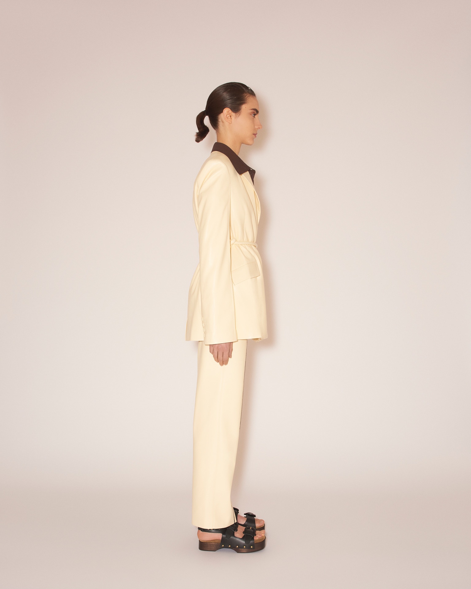 MARIKO - Vegan leather tie-waist blazer - Vanilla - 4