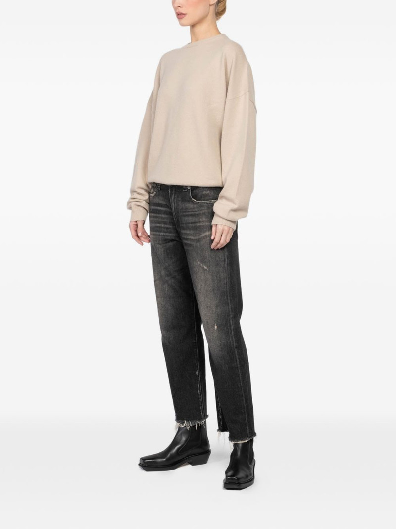 crew-neck long-sleeve sweater 3