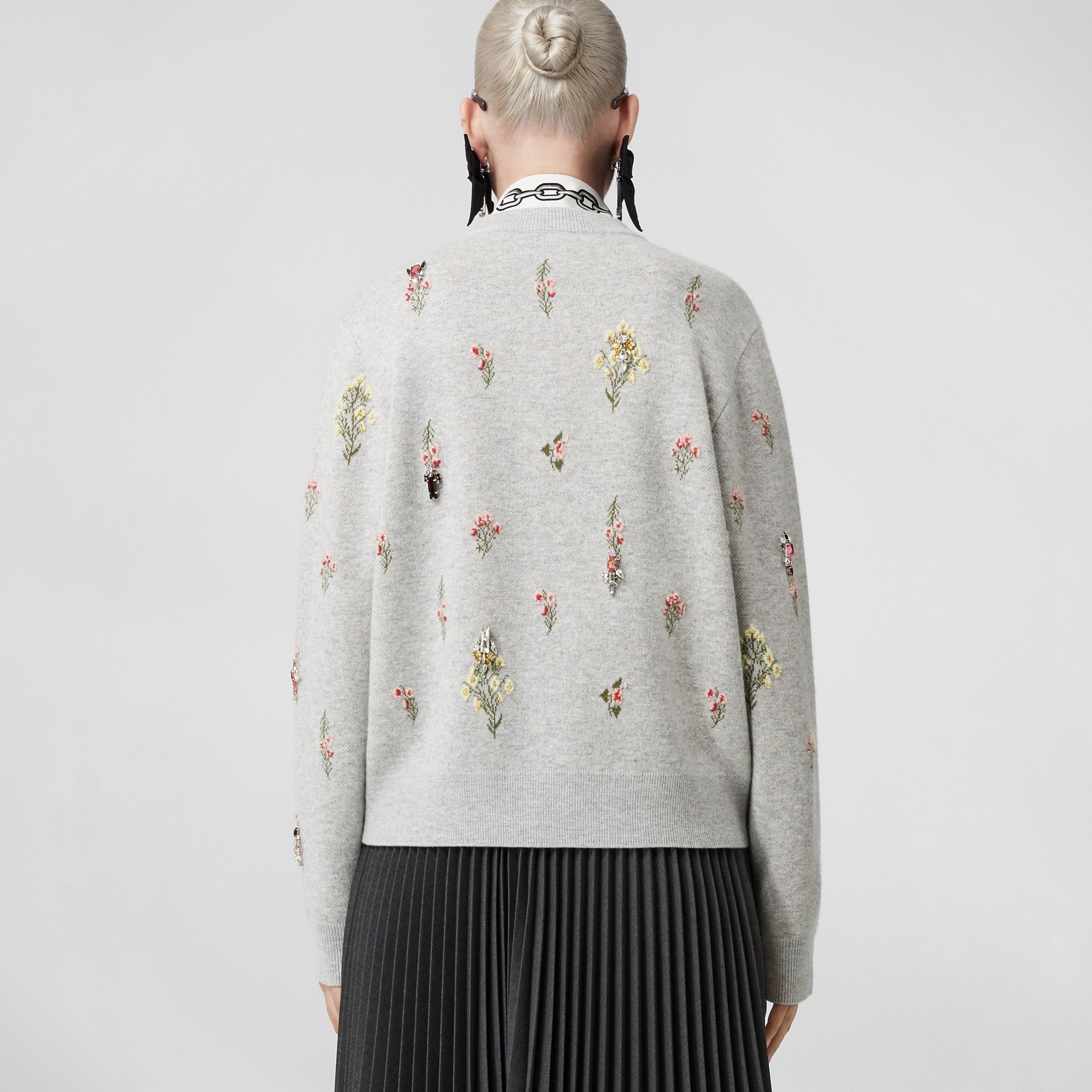 Crystal Embroidered Floral Wool Blend Cardigan - 3