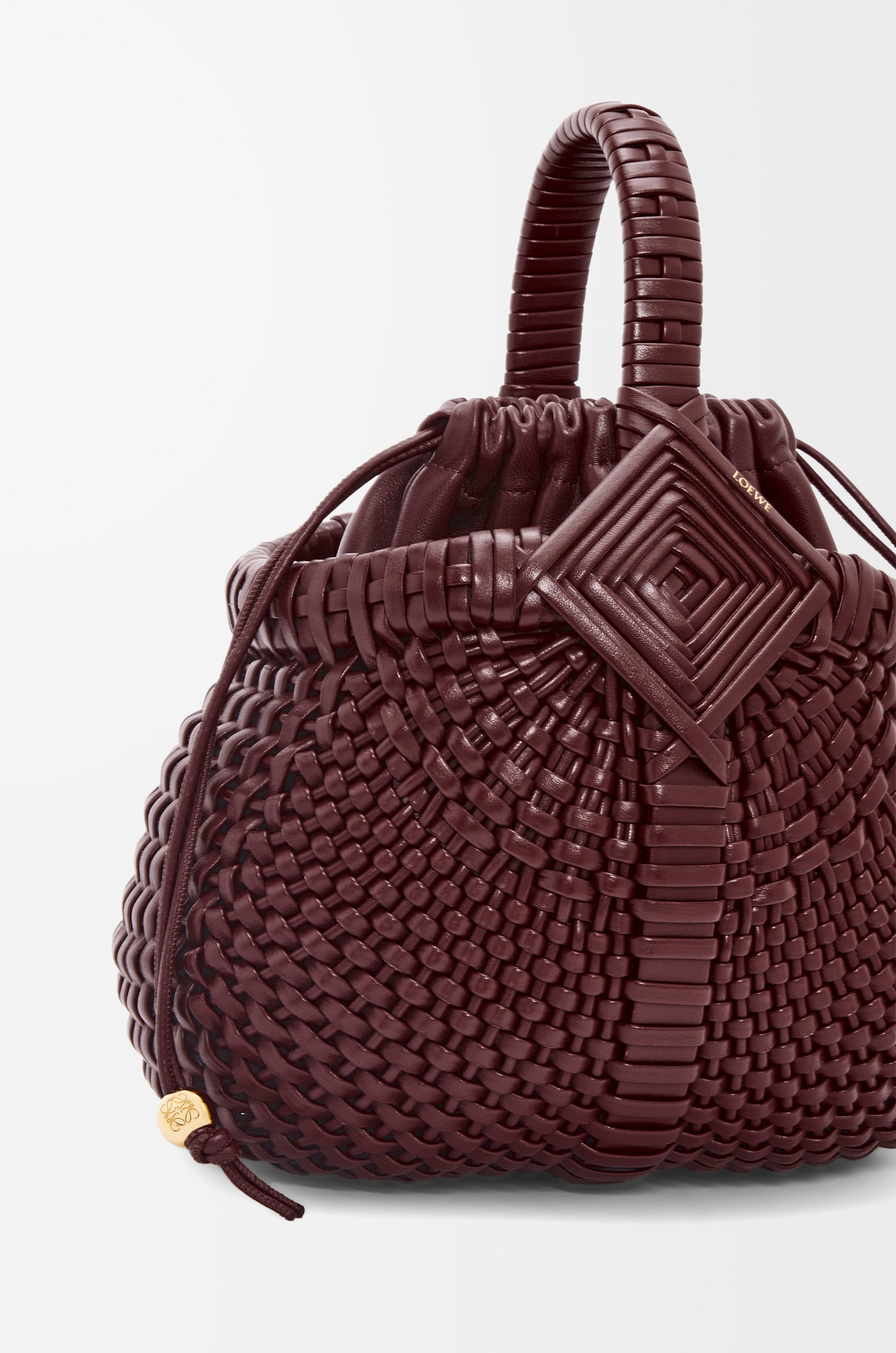 Mini Diamond round basket in calfskin - 8