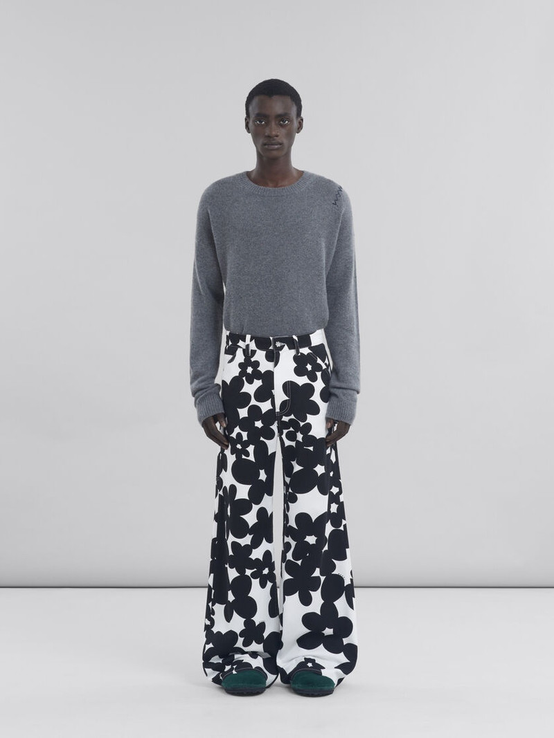 Marni COTTON CARGO PANTS WITH BLACK AND WHITE DILLIES PRINT outlook