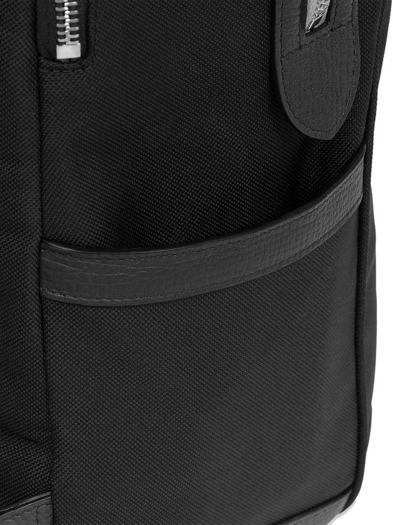 zip backpack 5