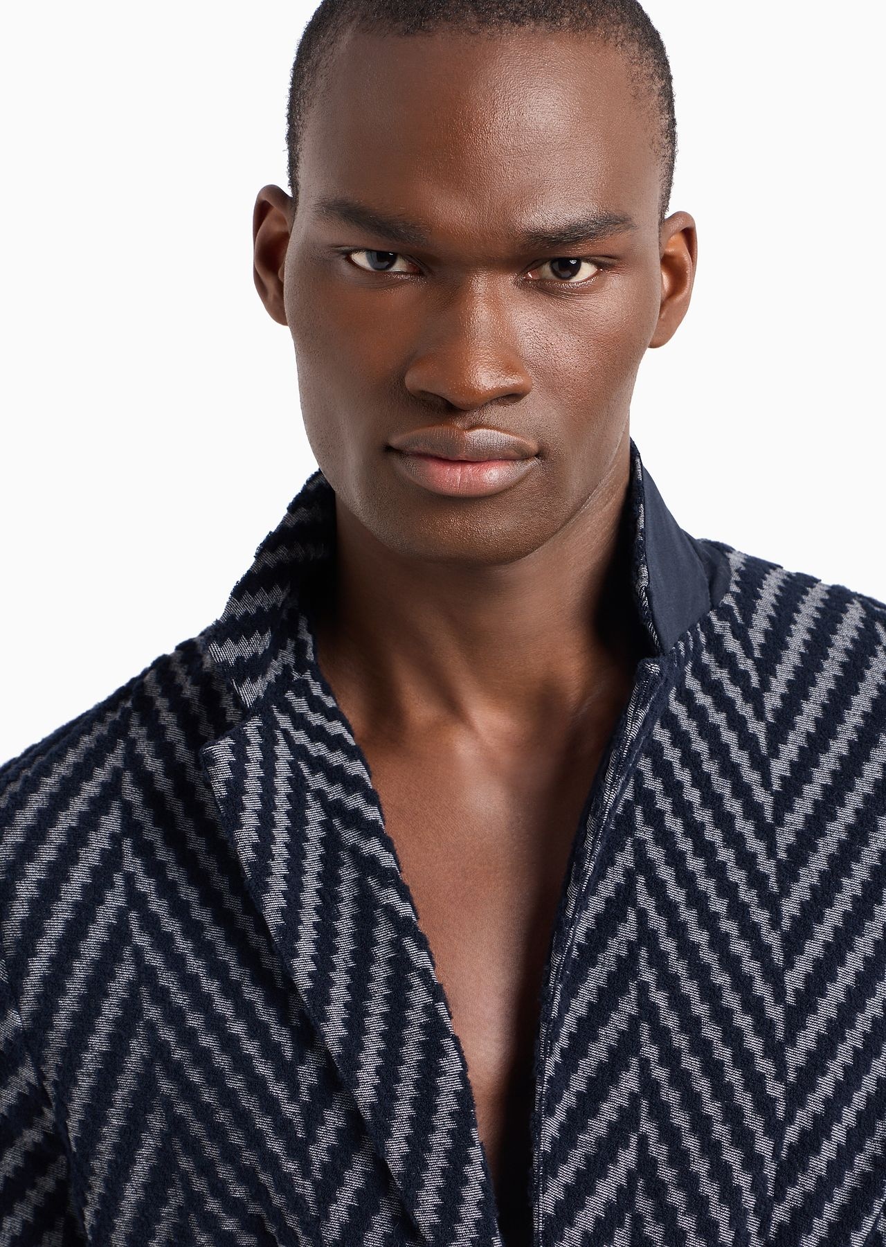 Single-breasted jacket in viscose and cotton-blend chevron jacquard jersey - 6