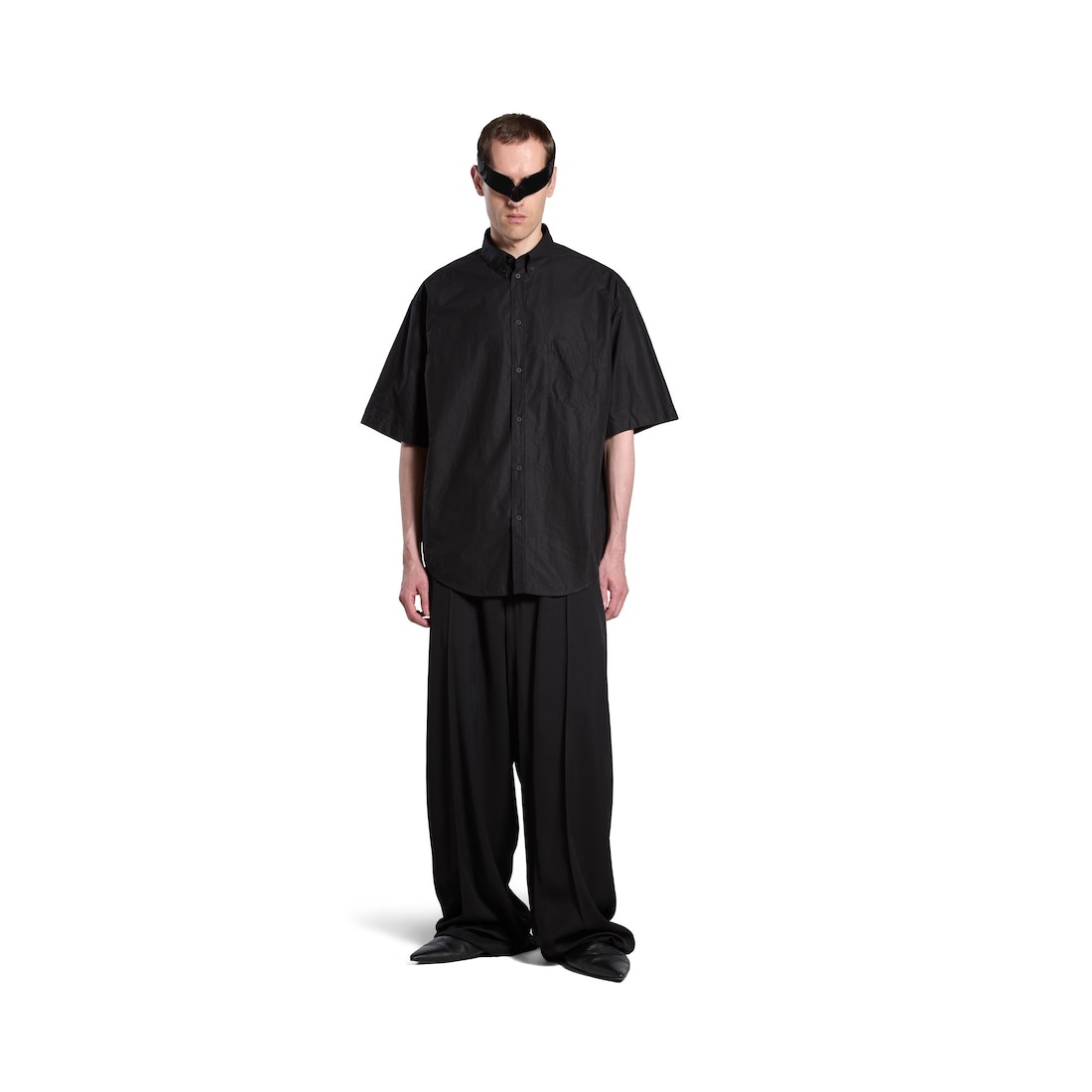 Men's Political Stencil Short Sleeve Shirt Large Fit in Black - 2