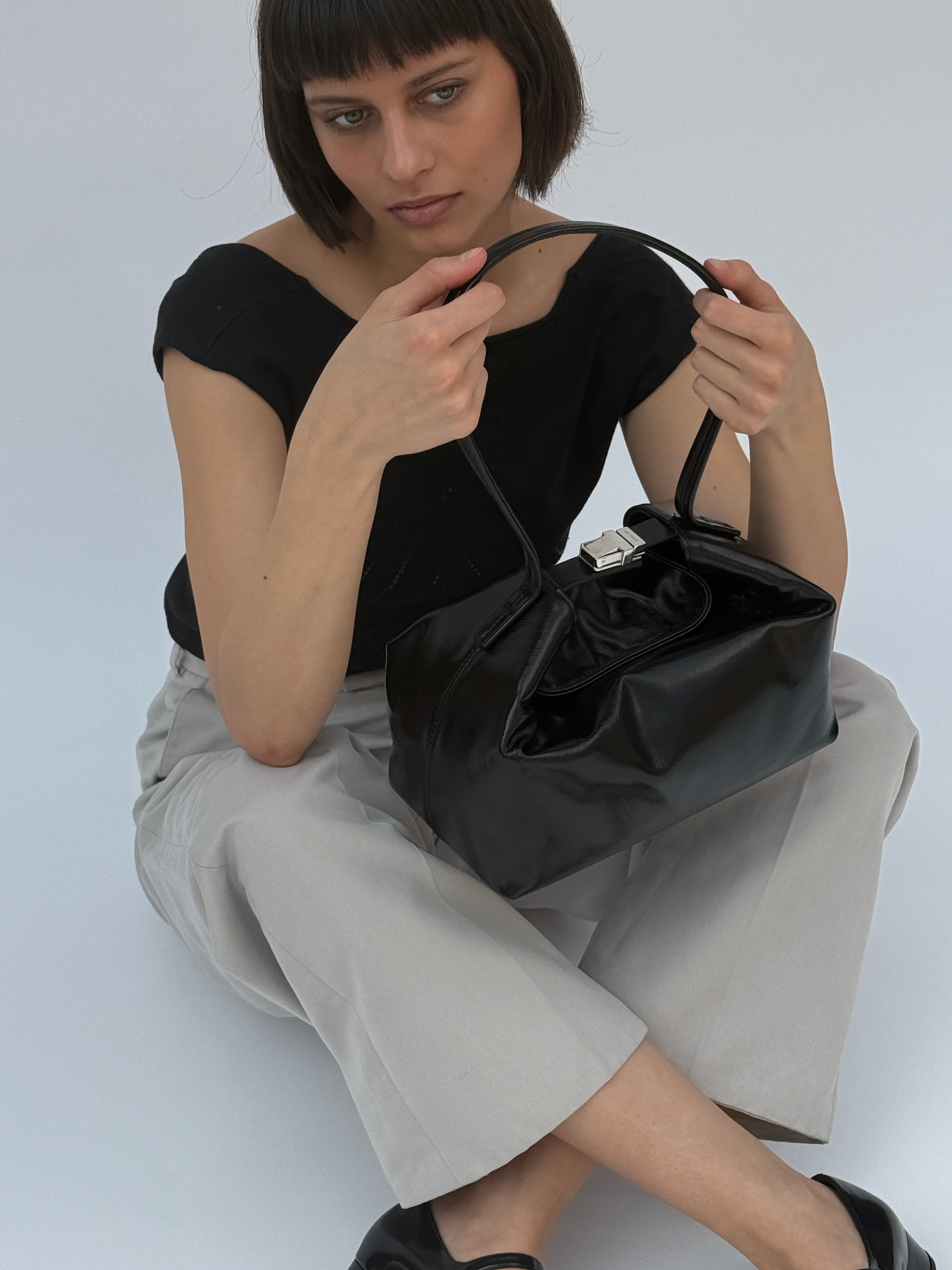 Bea Black Creased Leather Hobo Bag - 5