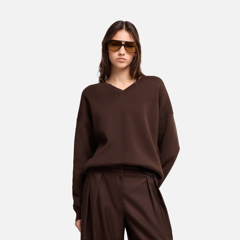 V-neck pullover in doubled knit 3