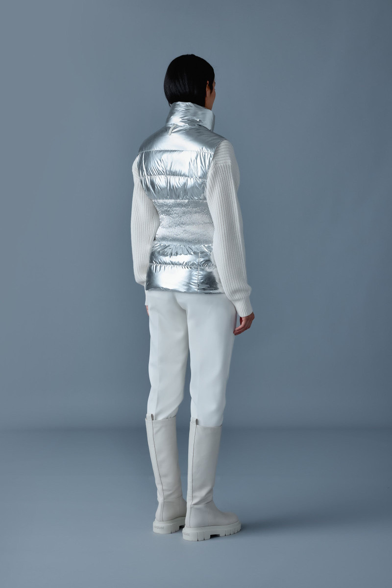 GISELA-MSF Metallic laminate snowflake down vest 4