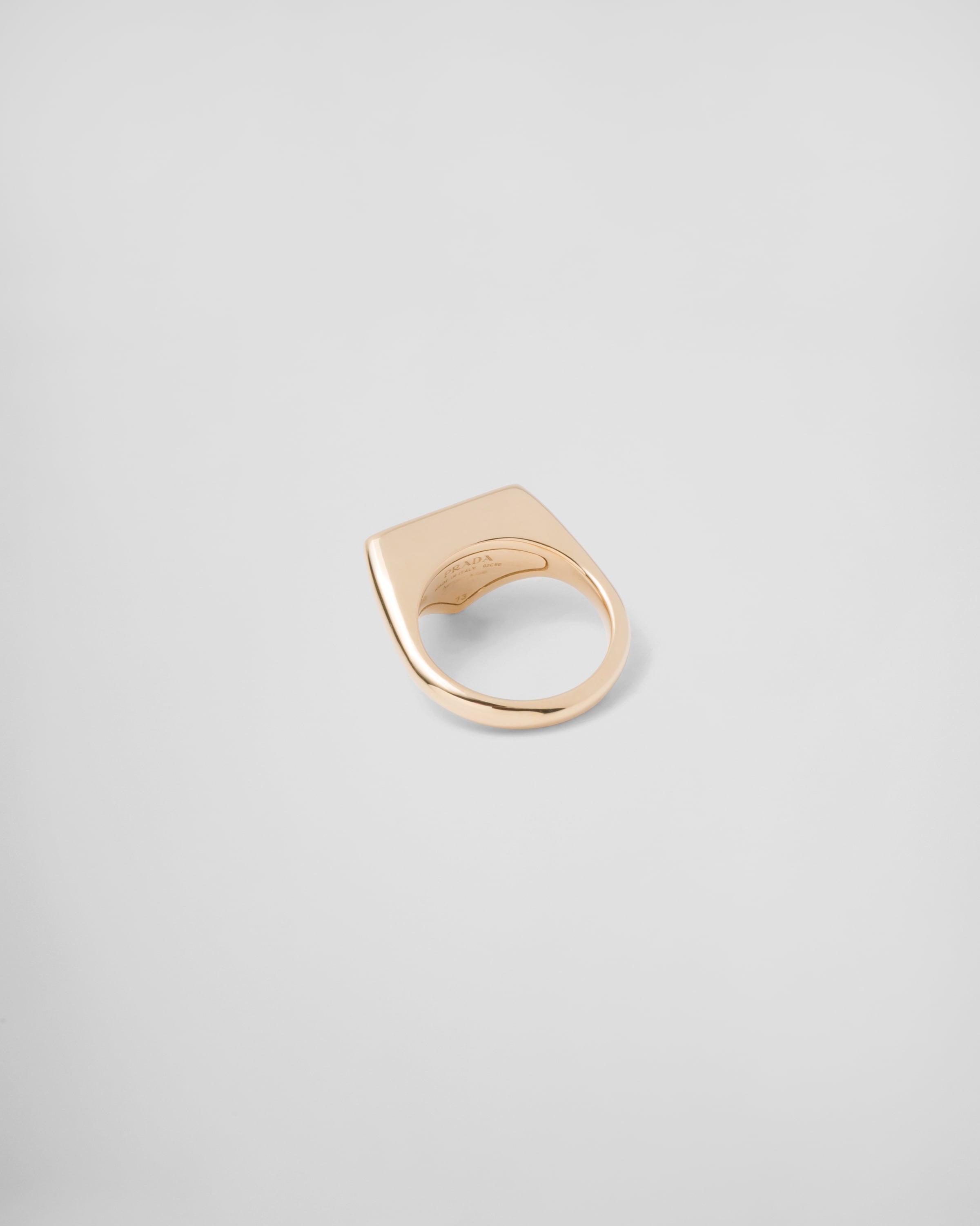 Eternal Gold signet ring in yellow gold - 4