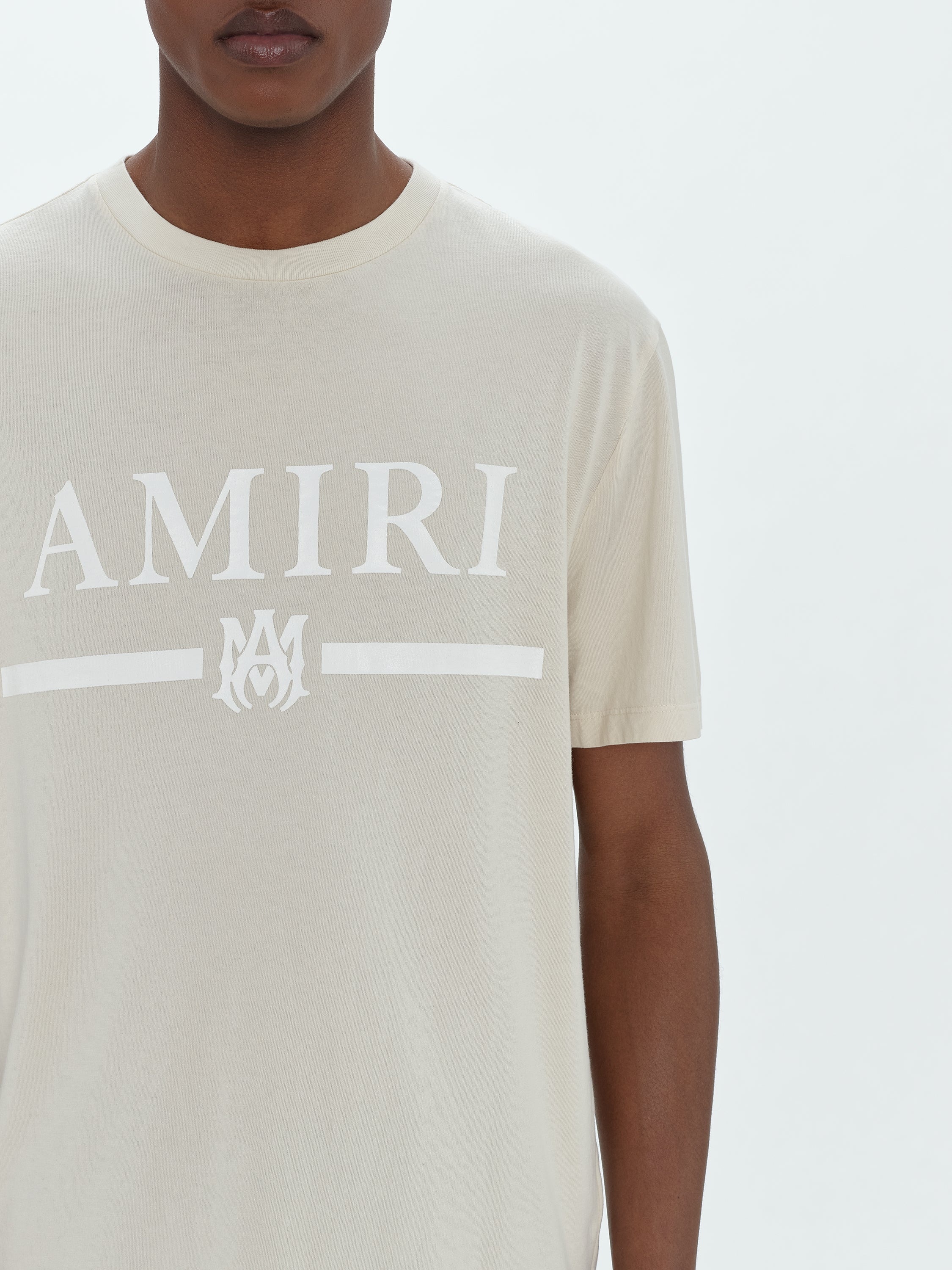 M.A. BAR LOGO TEE - 5