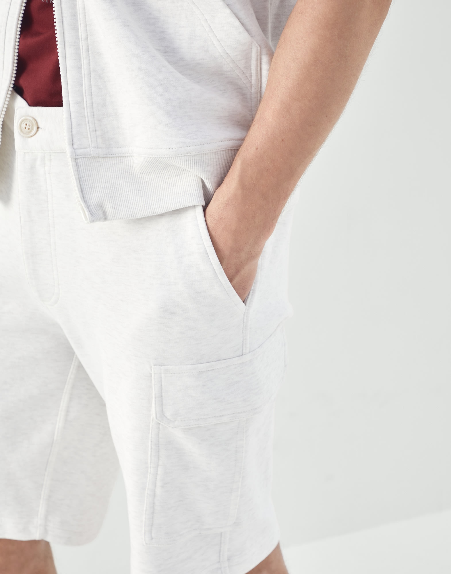 Techno cotton lightweight French terry Bermuda shorts with cargo pockets - 3