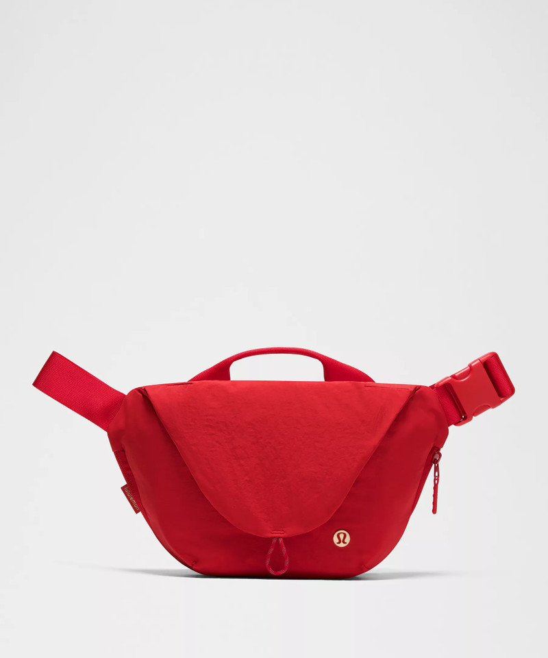 Lunar New Year Curved Crossbody Bag 3L 1