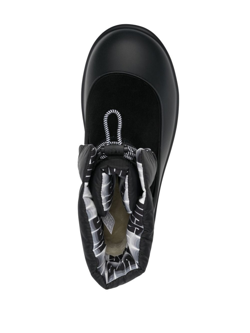 Maxi Toggle ankle boots 4
