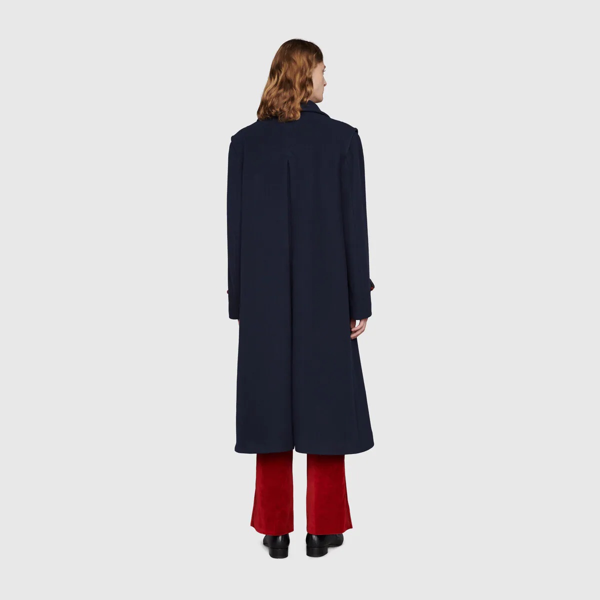 Wool coat with label - 4