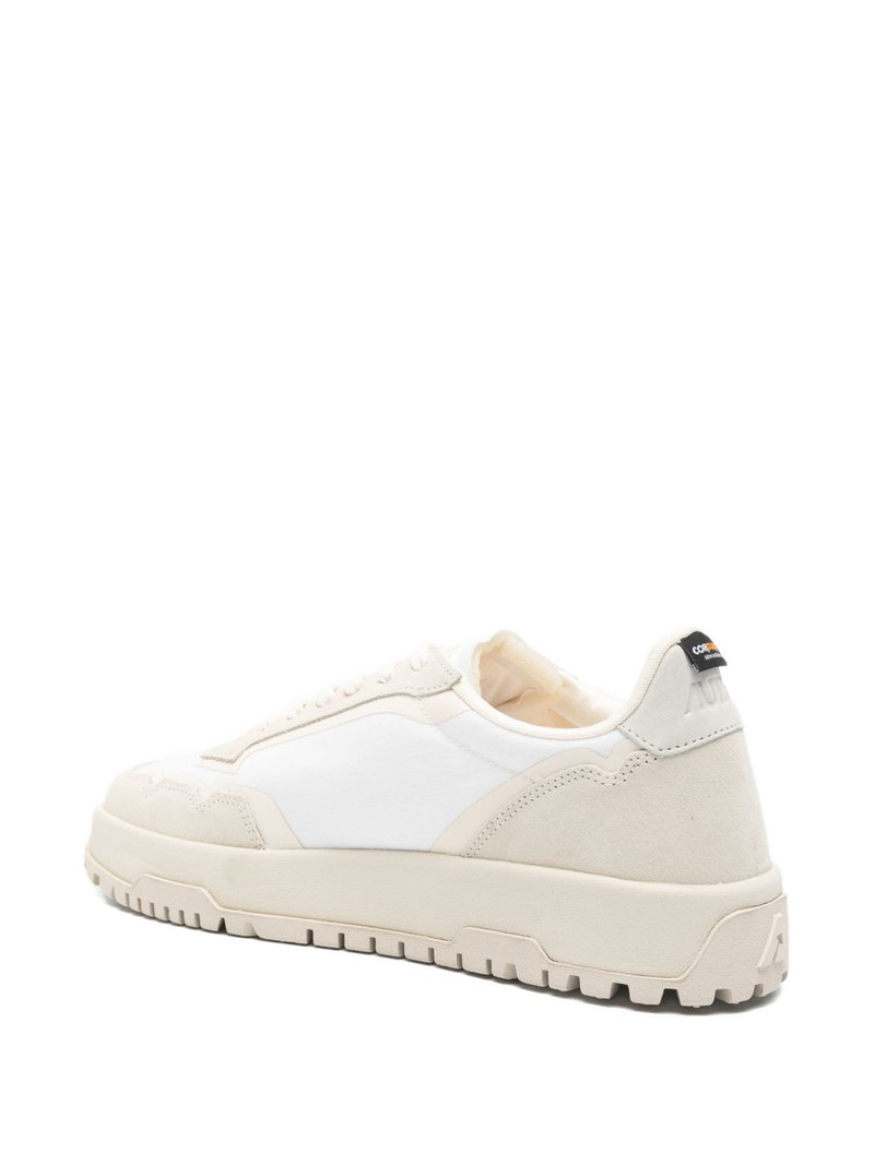 logo-patch sneakers 3