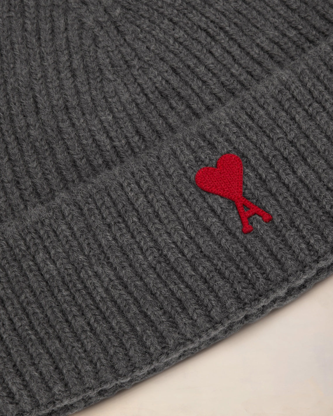 RED AMI DE COEUR BEANIE - 3