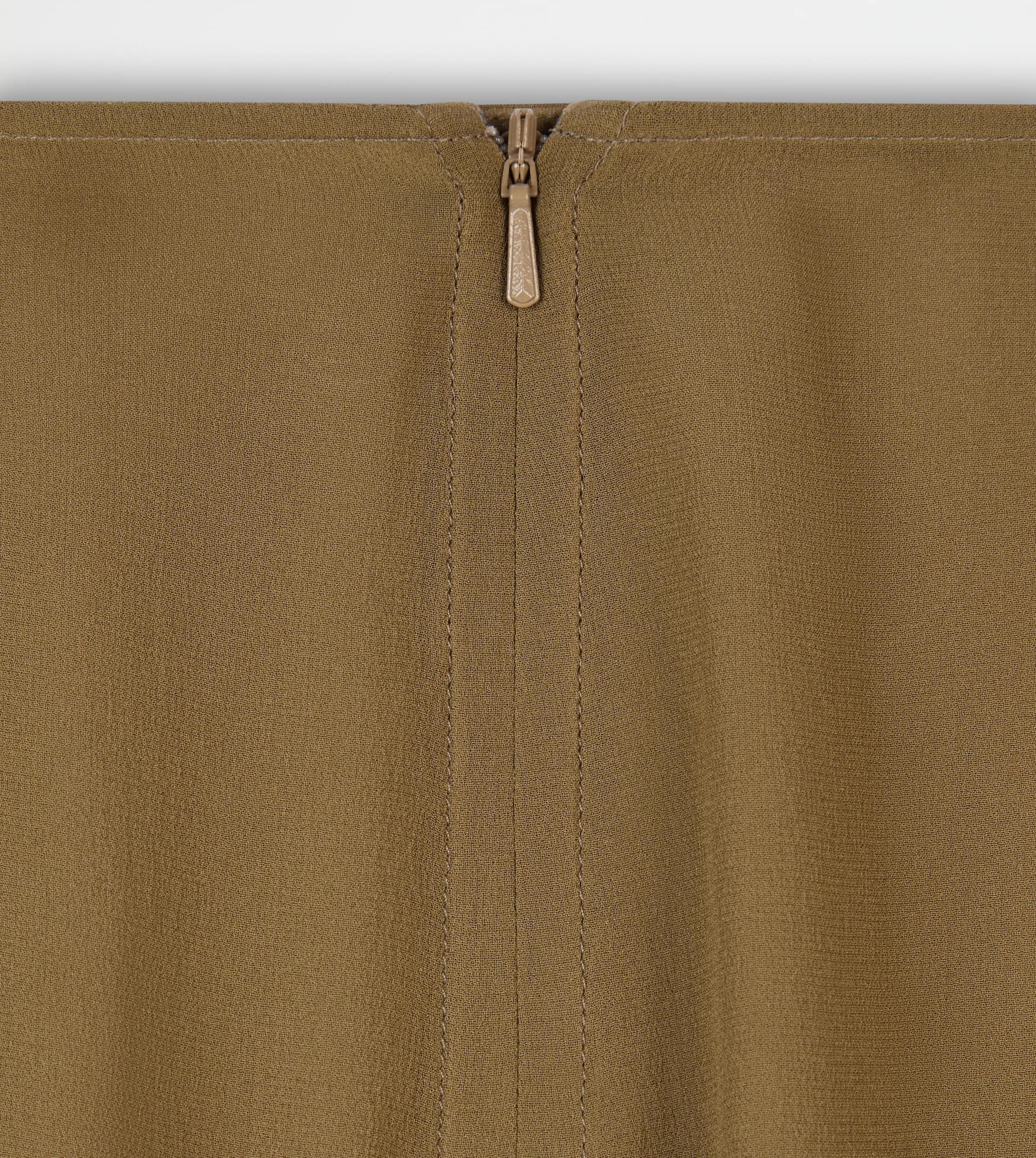 SKIRT IN SILK - GREEN - 3