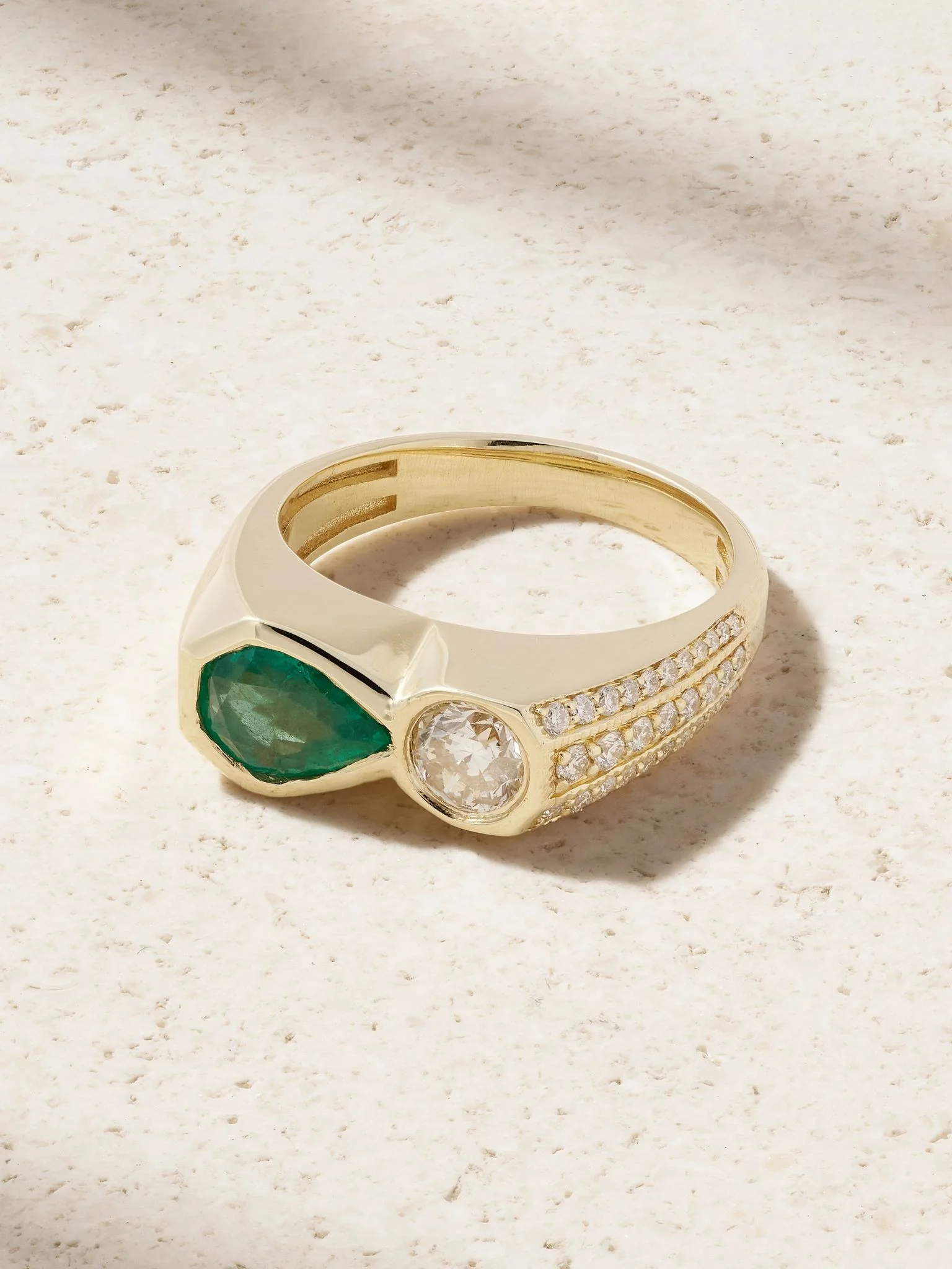 14-karat gold, emerald and diamond ring Green - 1