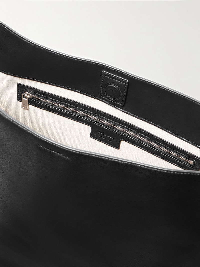 Knotted leather shoulder bag Black 5
