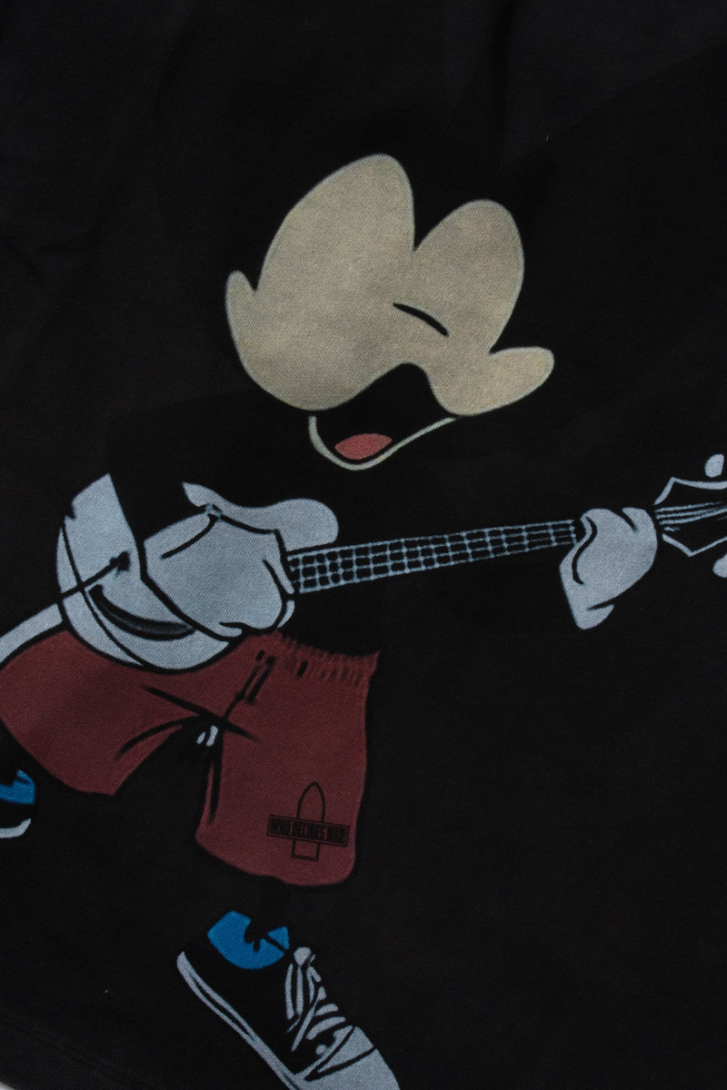 WHO DECIDES WAR GOOFY JERSEY outlook