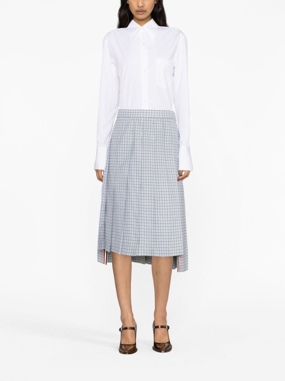 pointed-collar logo-patch shirt - 2