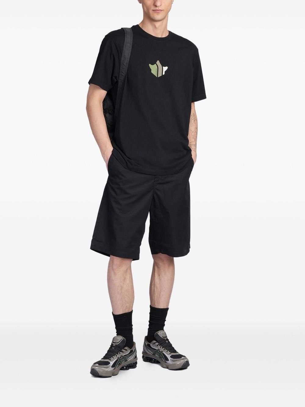 below-knee shorts - 2