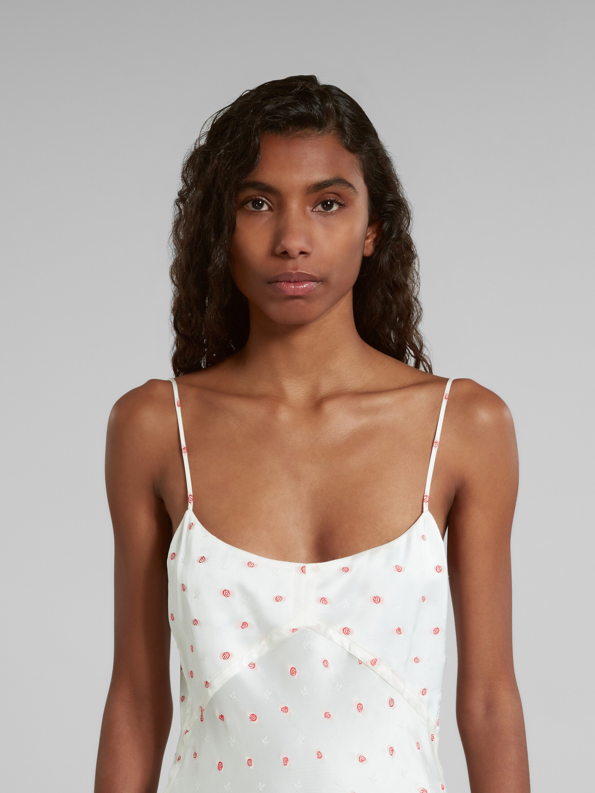 WHITE SLIP DRESS WITH JACQUARD ROSE MOTIF - 4