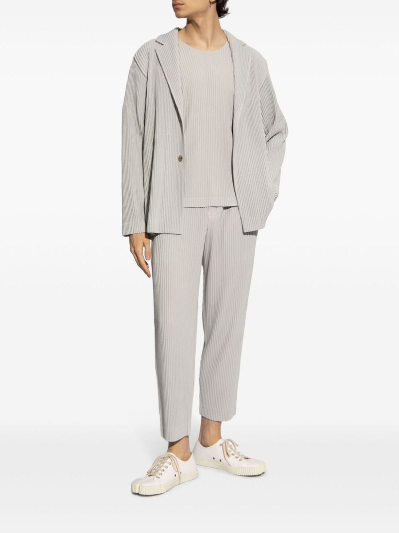 ISSEY MIYAKE pleated short-sleeve T-shirt outlook