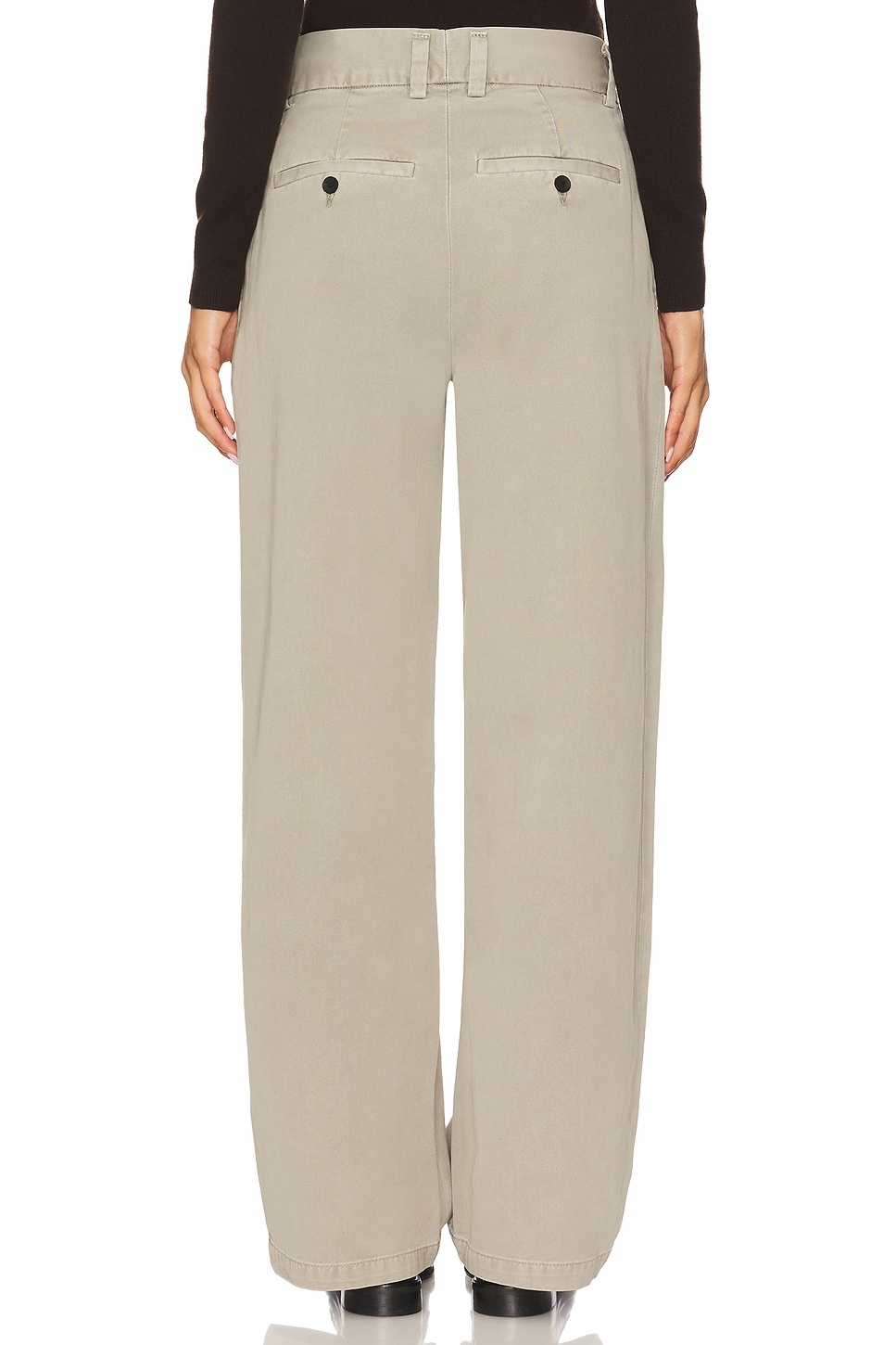 Deryn Pant - 4