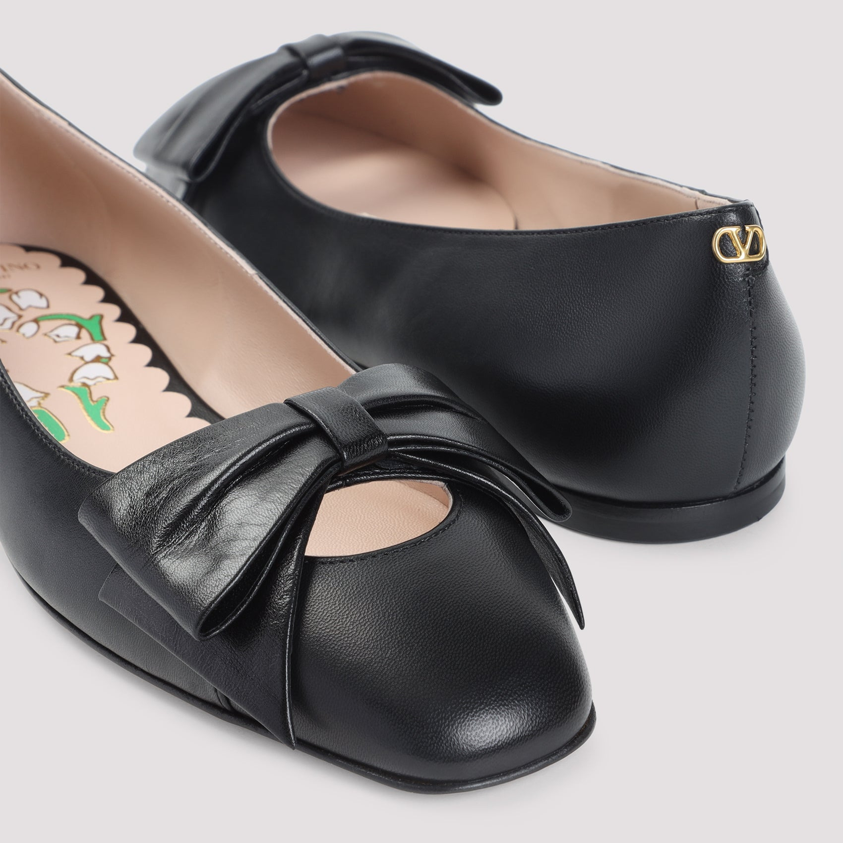 Valentino Garavani Bowow T.05 Ballerina Women - 4