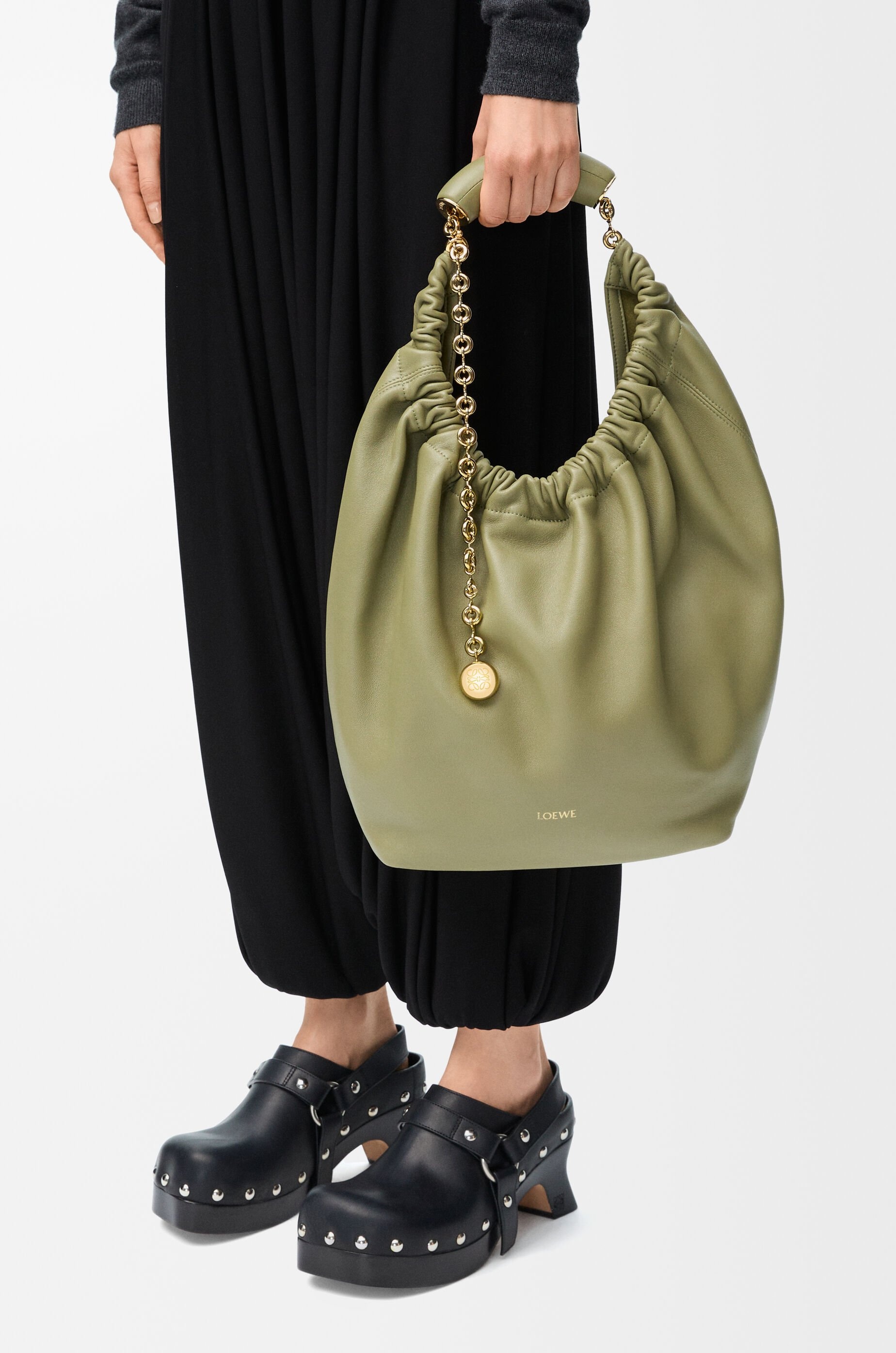 Medium Squeeze bag in mellow nappa lambskin - 4