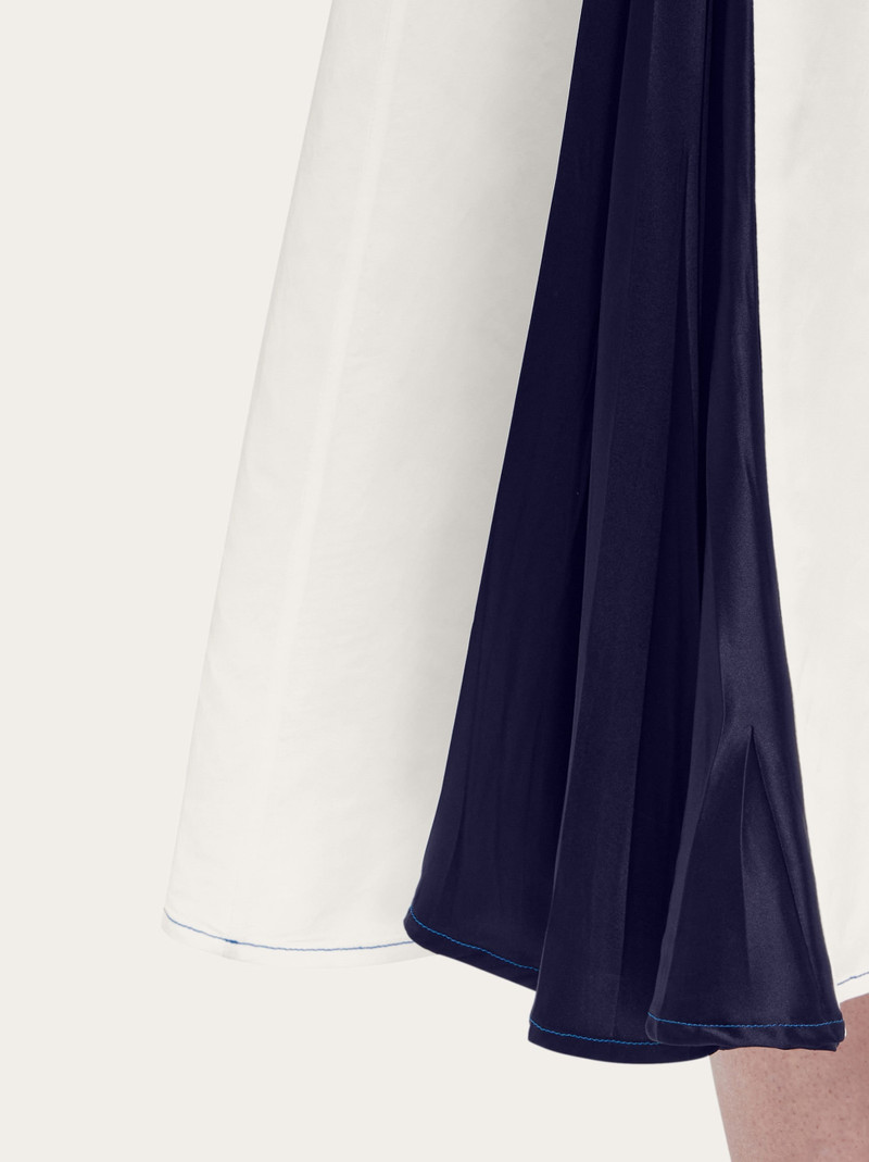 Long dress with inlays 6