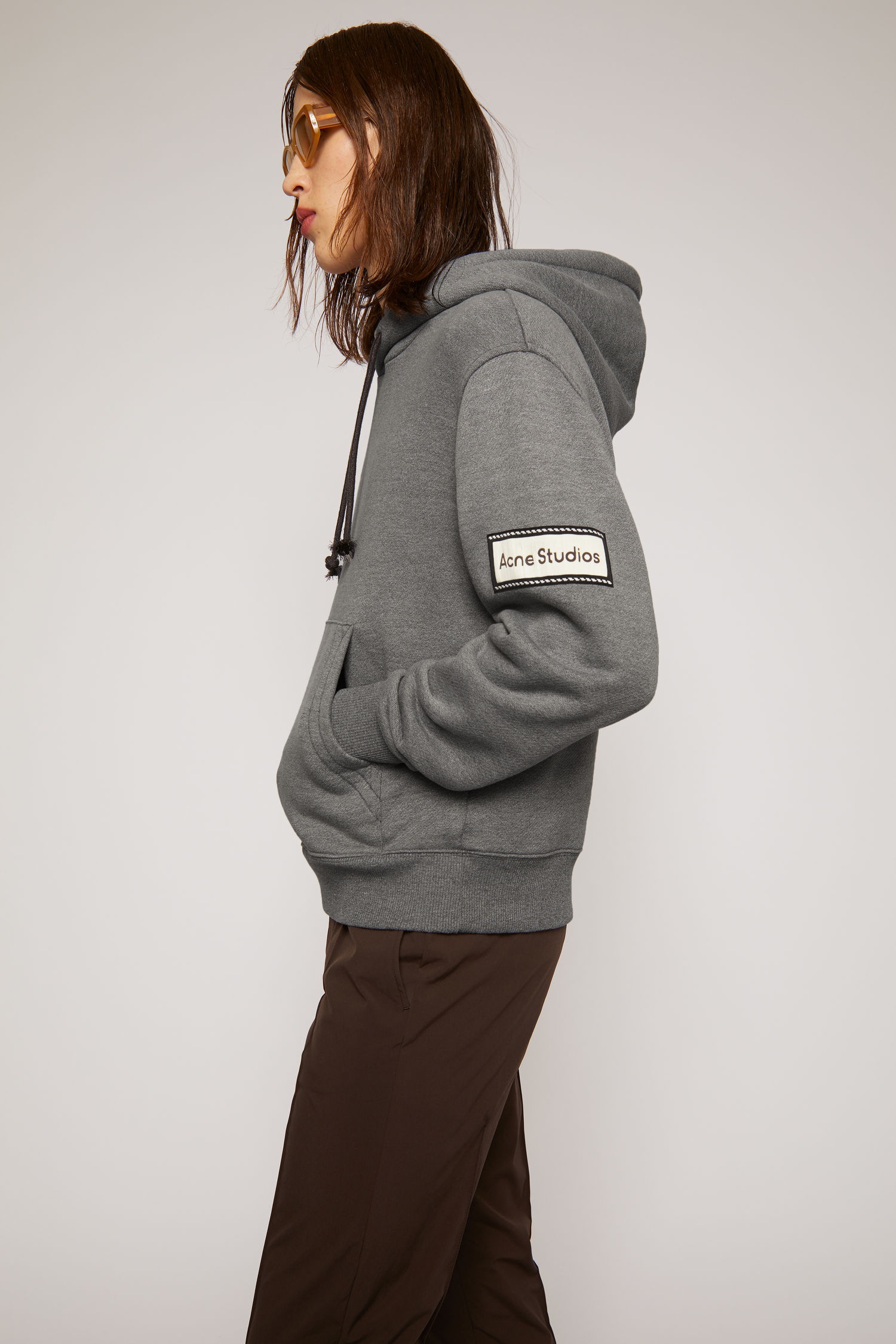 Reverse label hooded sweatshirt graphite grey - 3