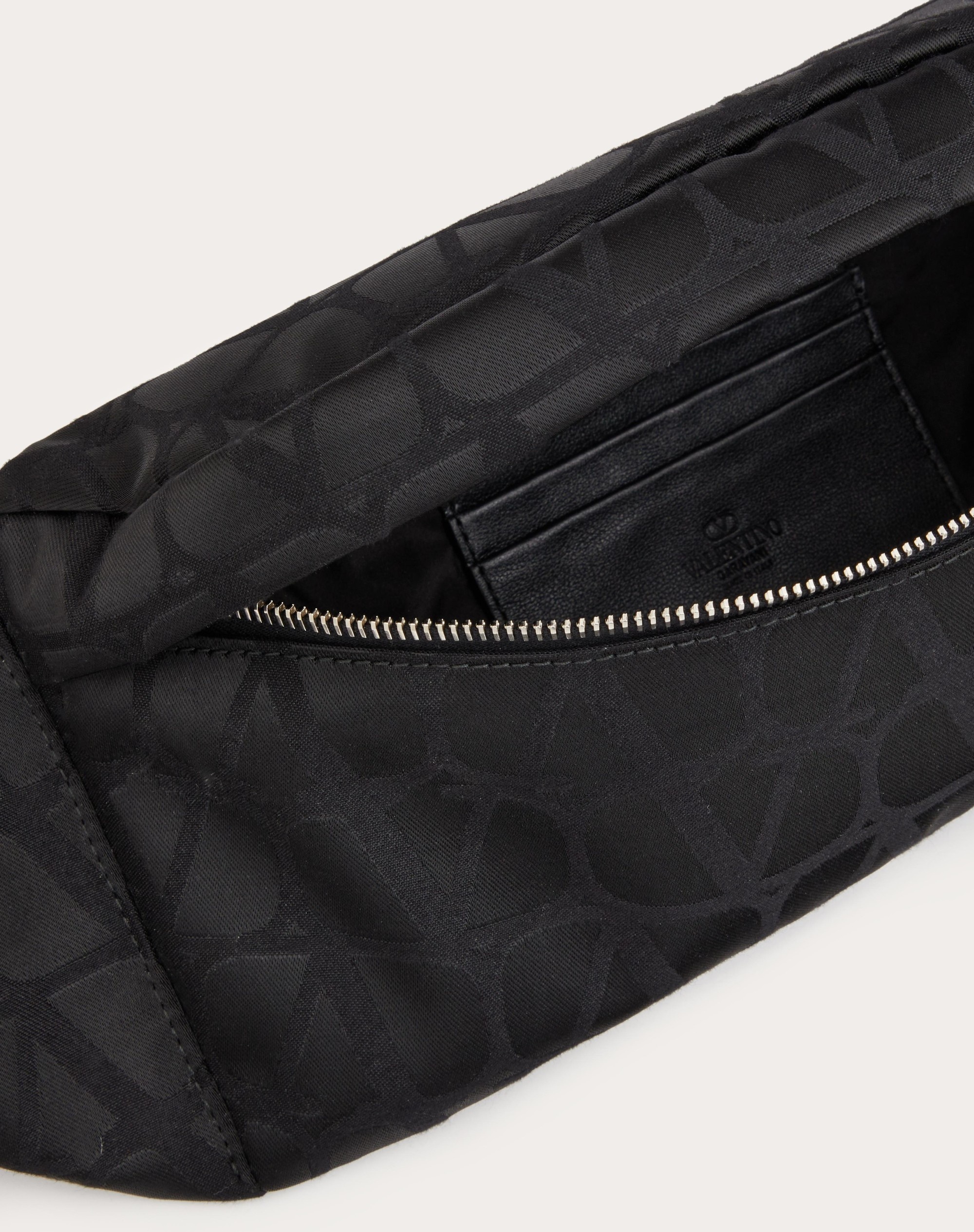 Valentino BLACK ICONOGRAPHE NYLON BELT BAG | REVERSIBLE Valentino BLACK ICONOGRAPHE NYLON BELT BAG | REVERSIBLE