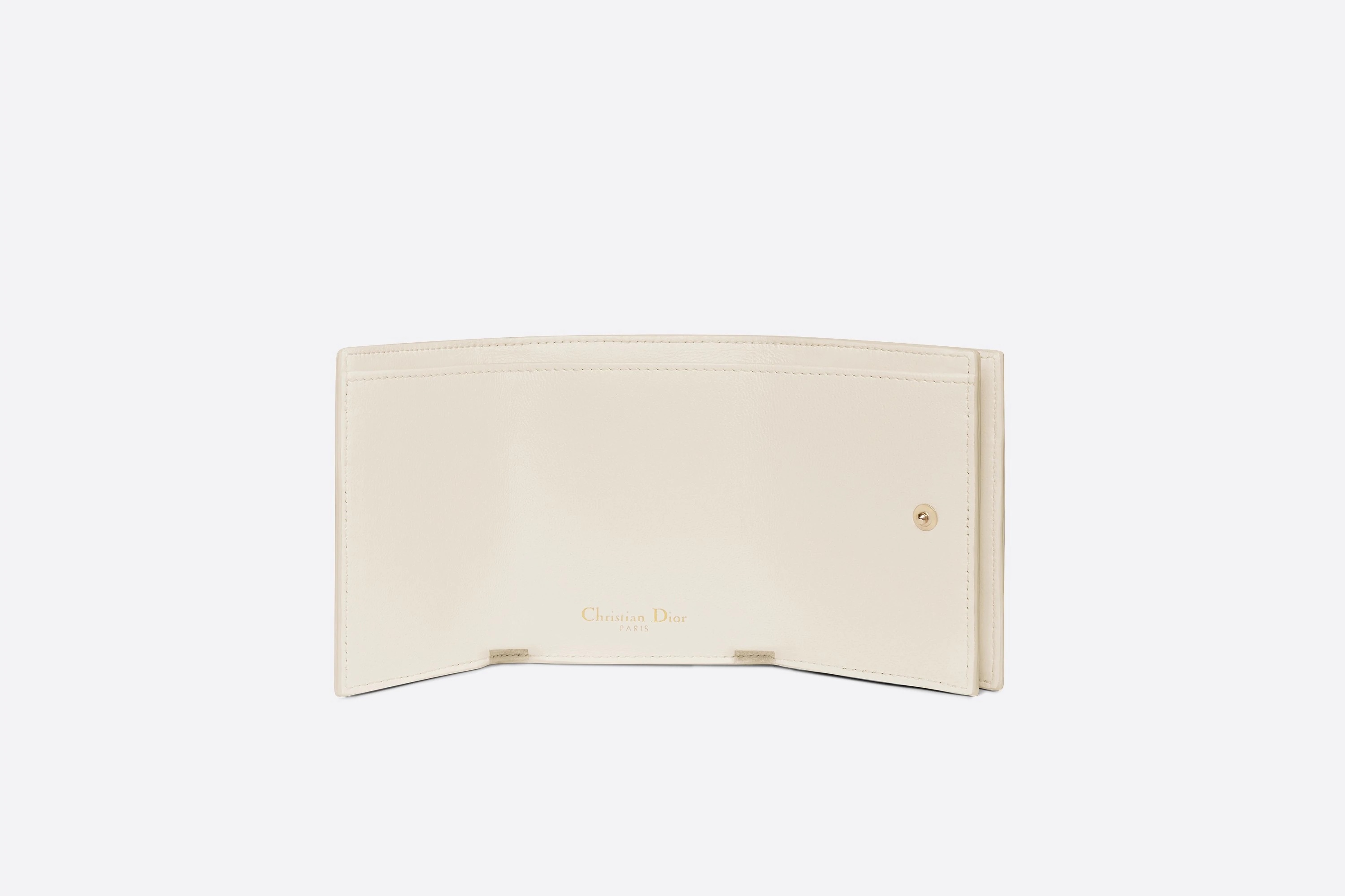 30 Montaigne Compact Wallet - 4