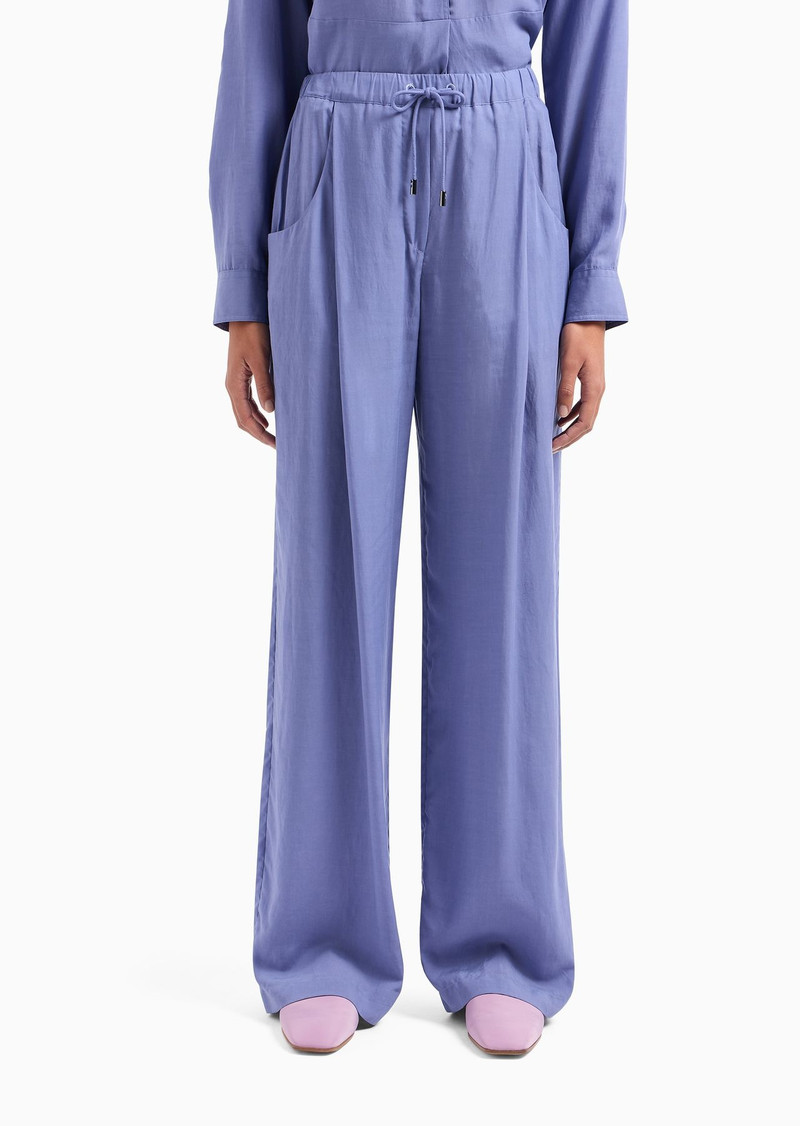 Palazzo trousers in a fluid fabric 2