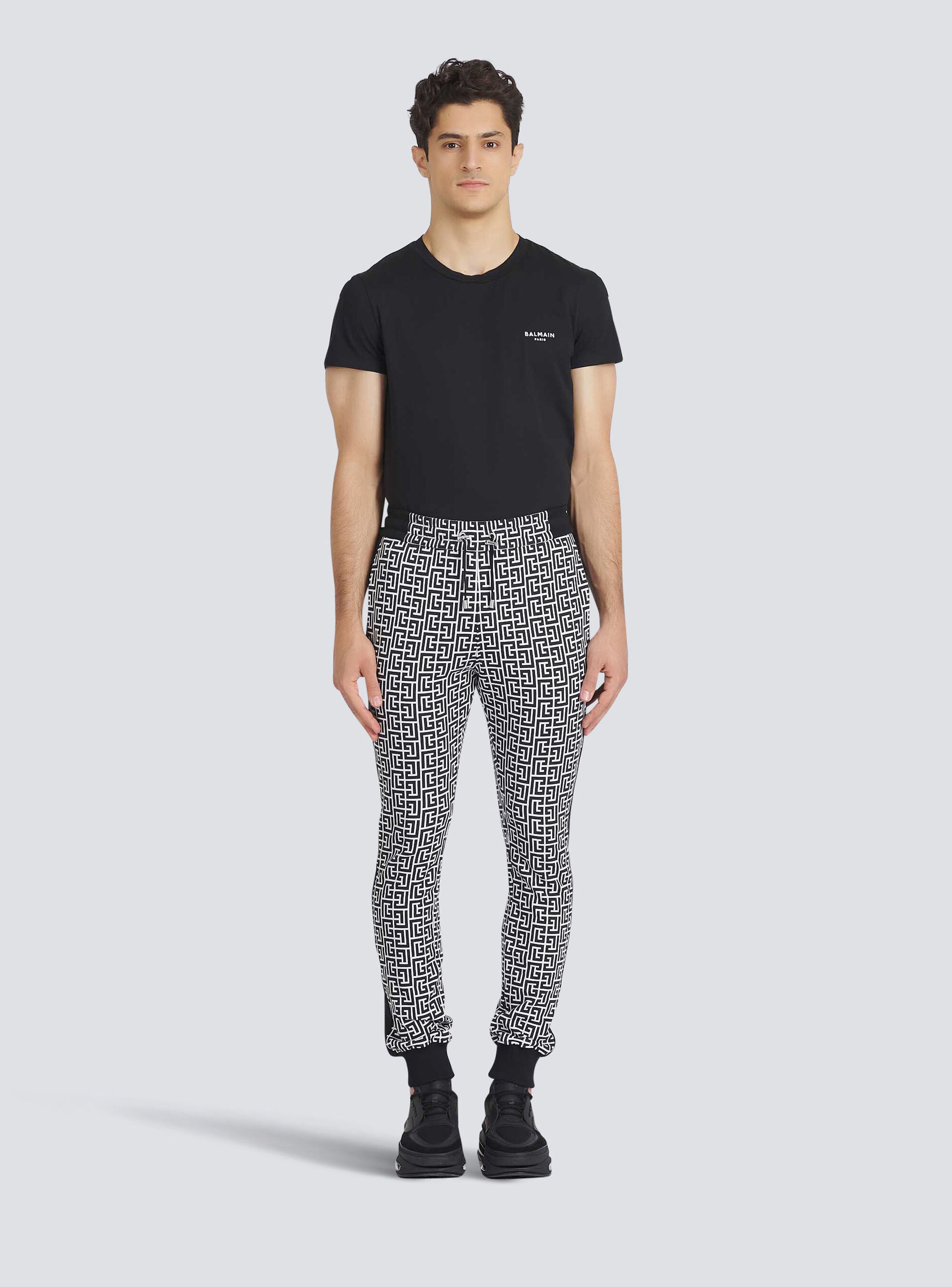 Eco-designed cotton sweatpants with Balmain monogram print - 3
