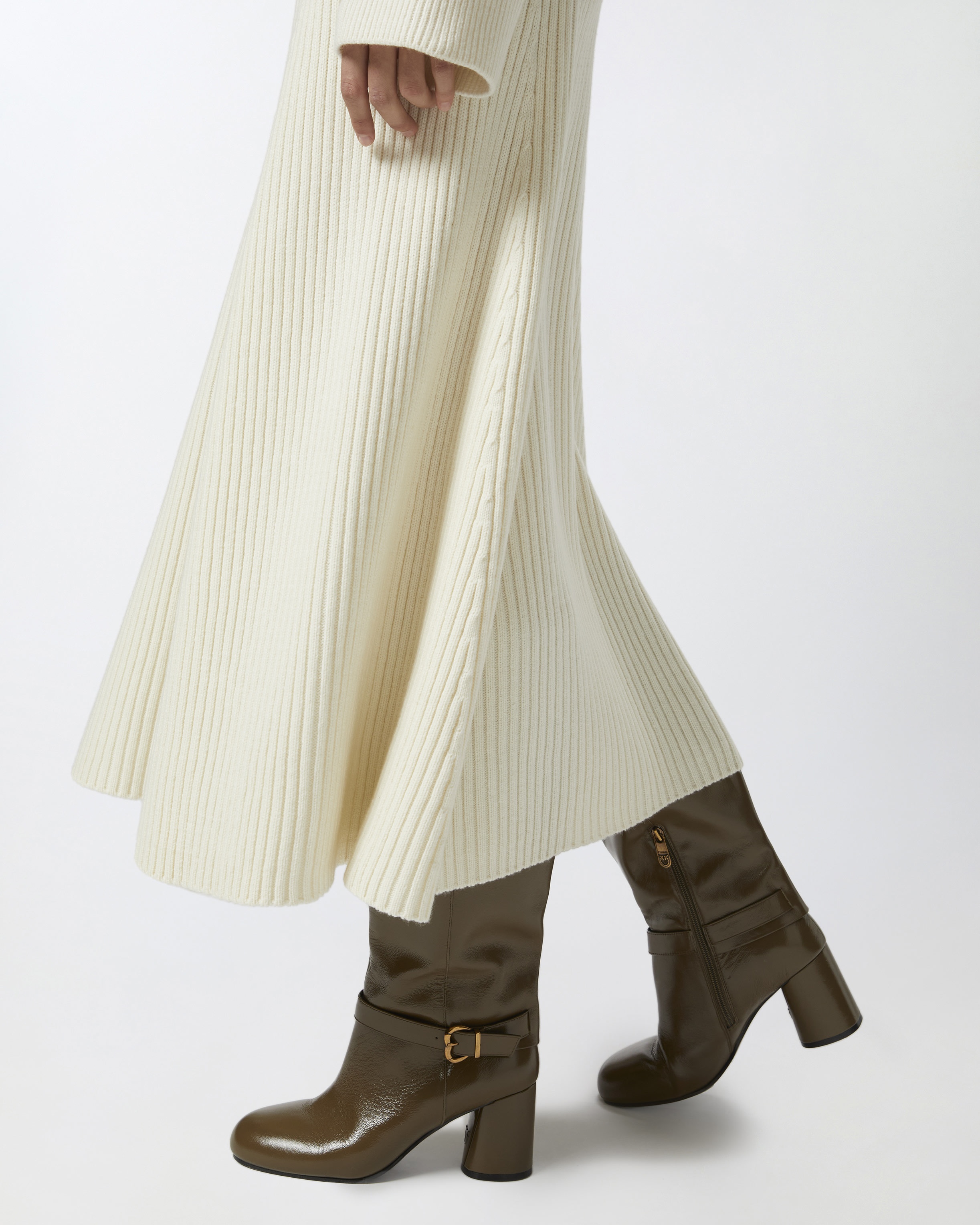 FLARED CASHMERE-BLEND RIBBED KNIT SKIRT - 5