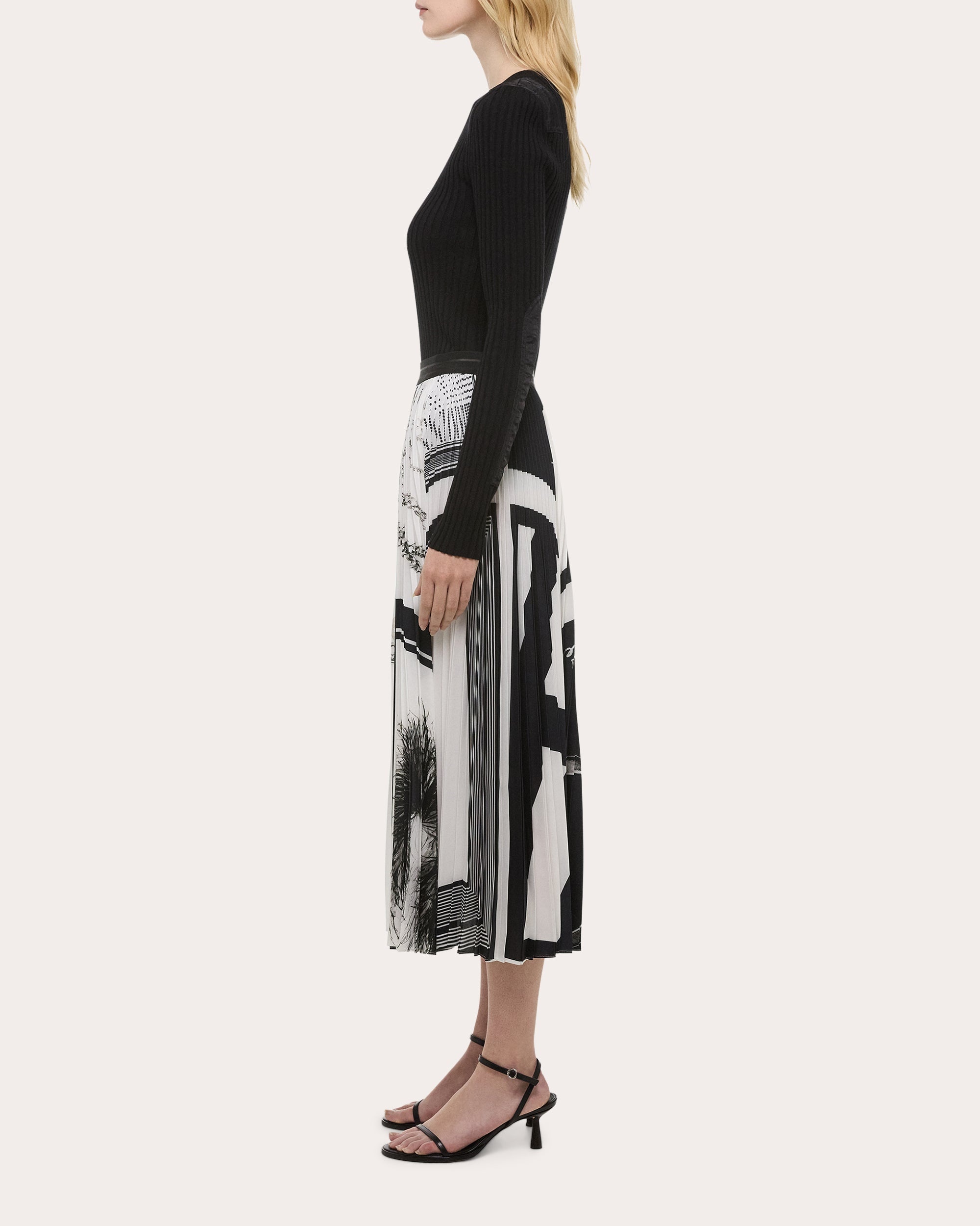Pleated Printed Midi Skirt - 3