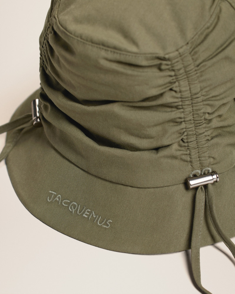 JACQUEMUS Le bob Lacos outlook