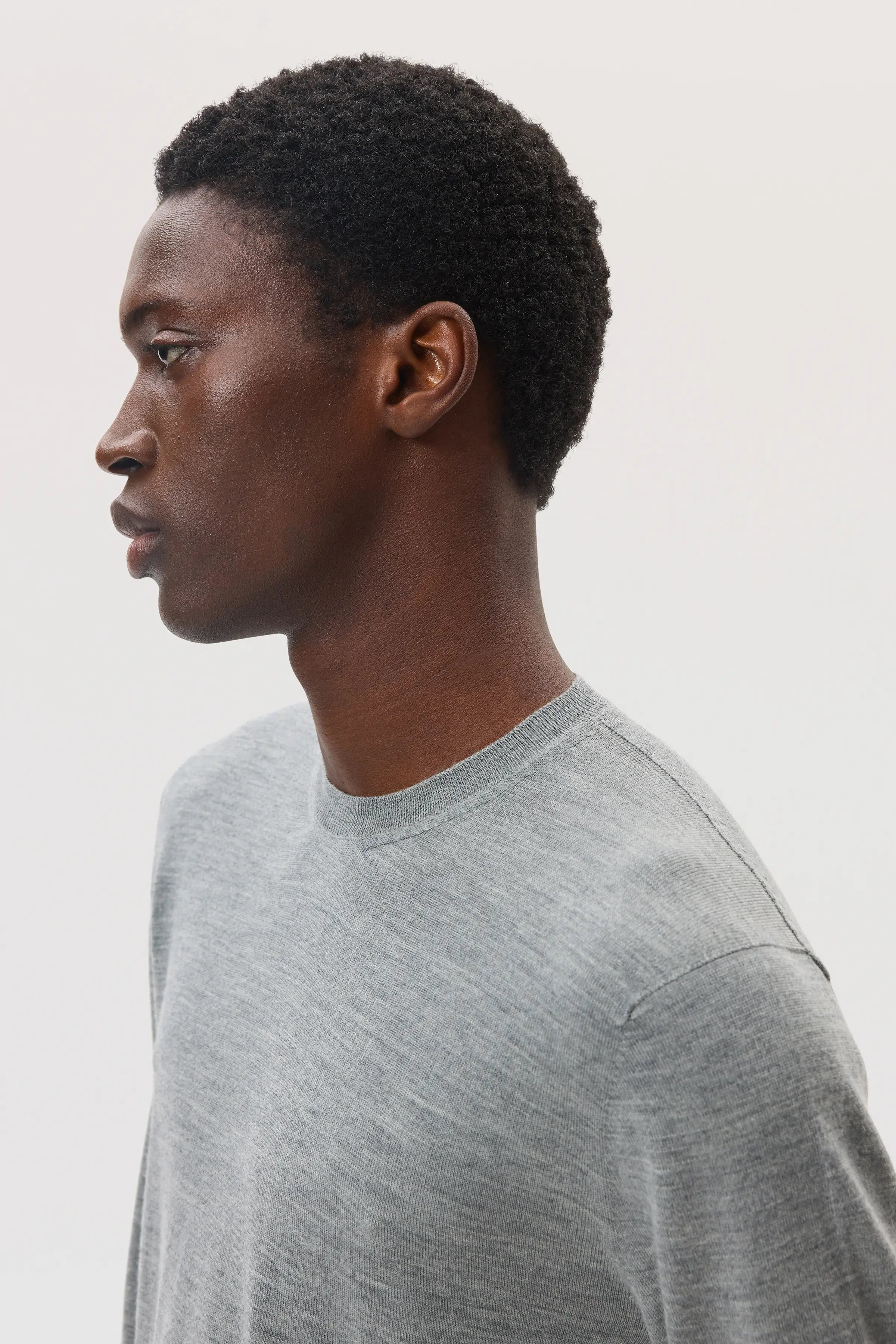 Merino Round Neck Grey Jumper - 3