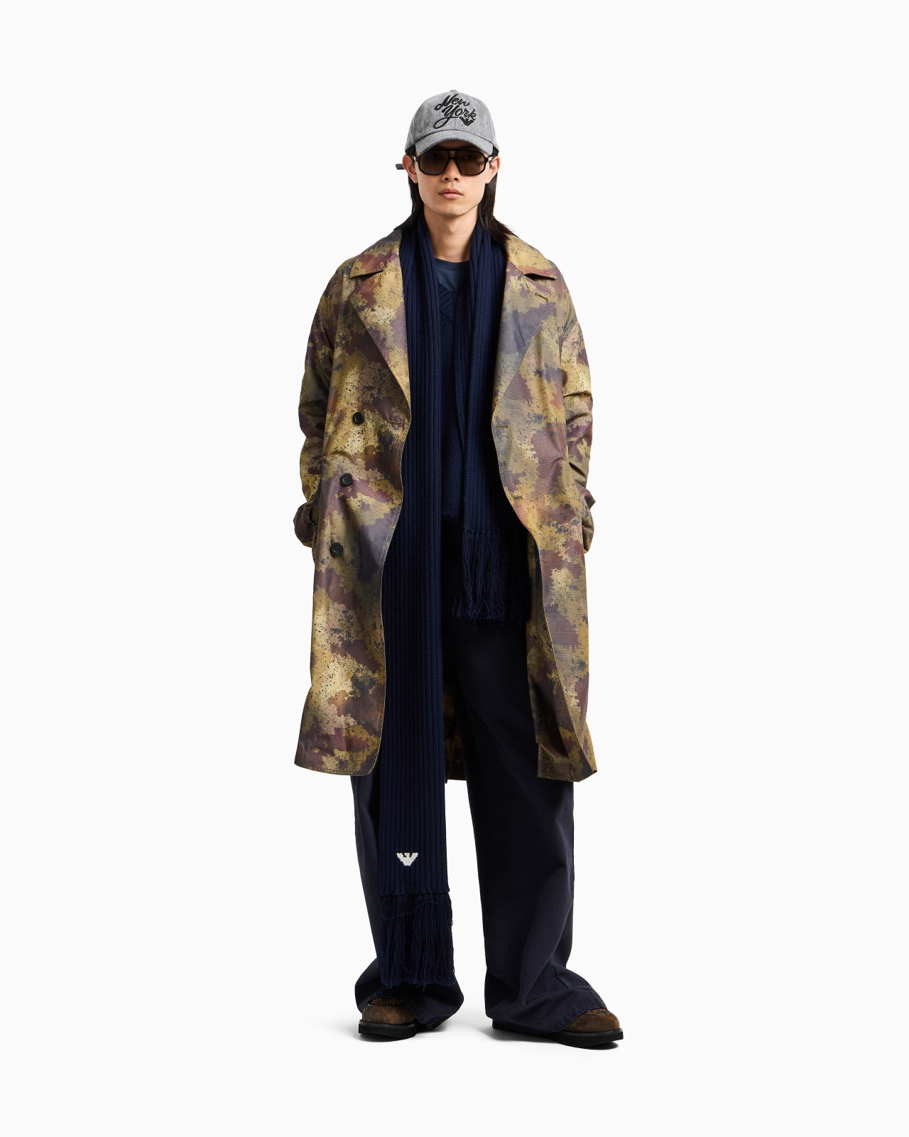 NEW YORK CAPSULE COLLECTION WOOL-BLEND V-NECK JUMPER - 2