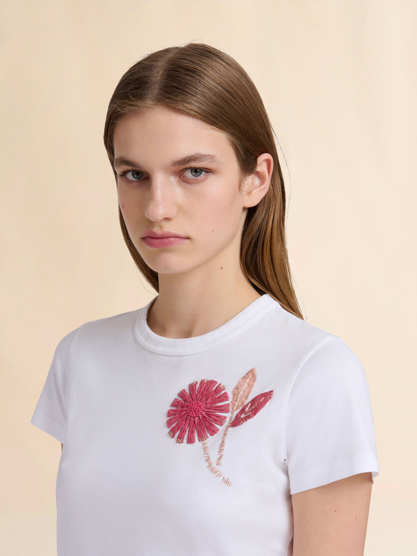 WHITE ORGANIC COTTON T-SHIRT WITH EMBROIDERED CAMELLIA - 4