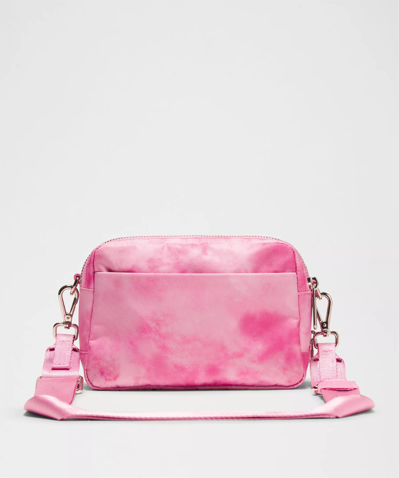 Everywhere Crossbody Bag 2L *Metal Hardware 3