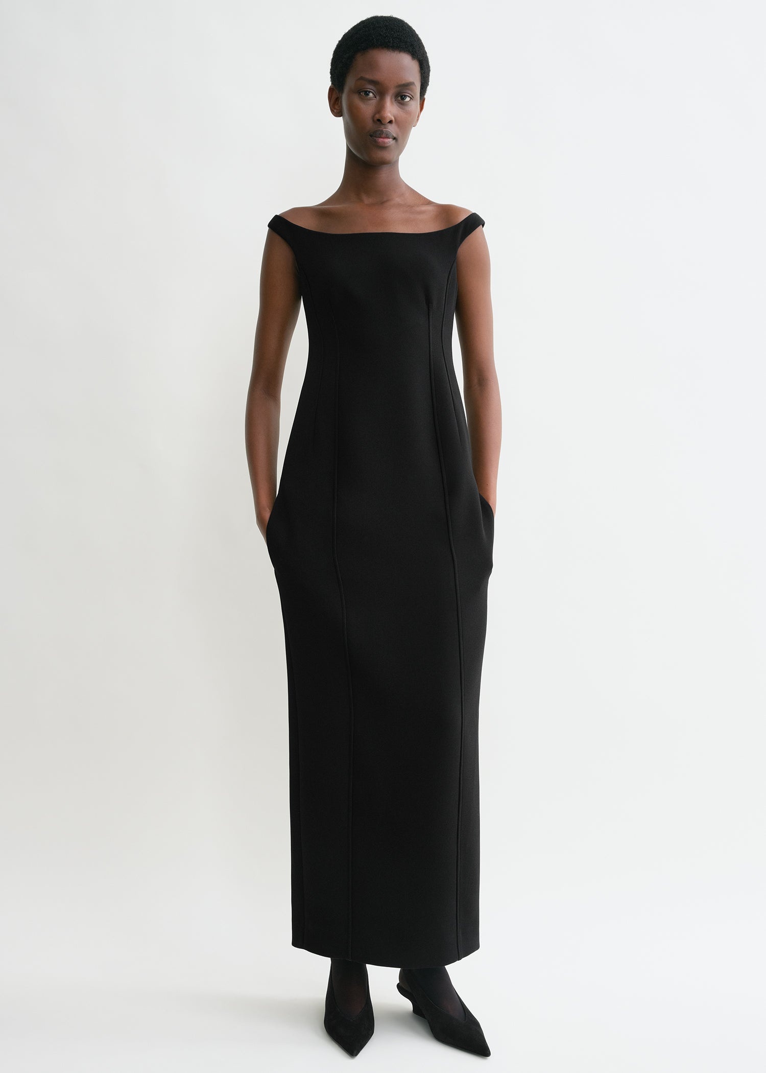 Curved off-shoulder dress black - 2