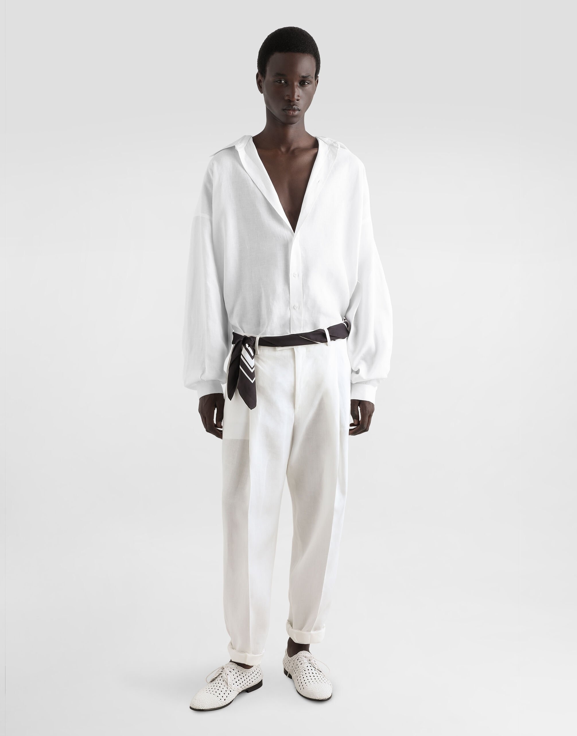 Long-sleeved linen shirt - 2